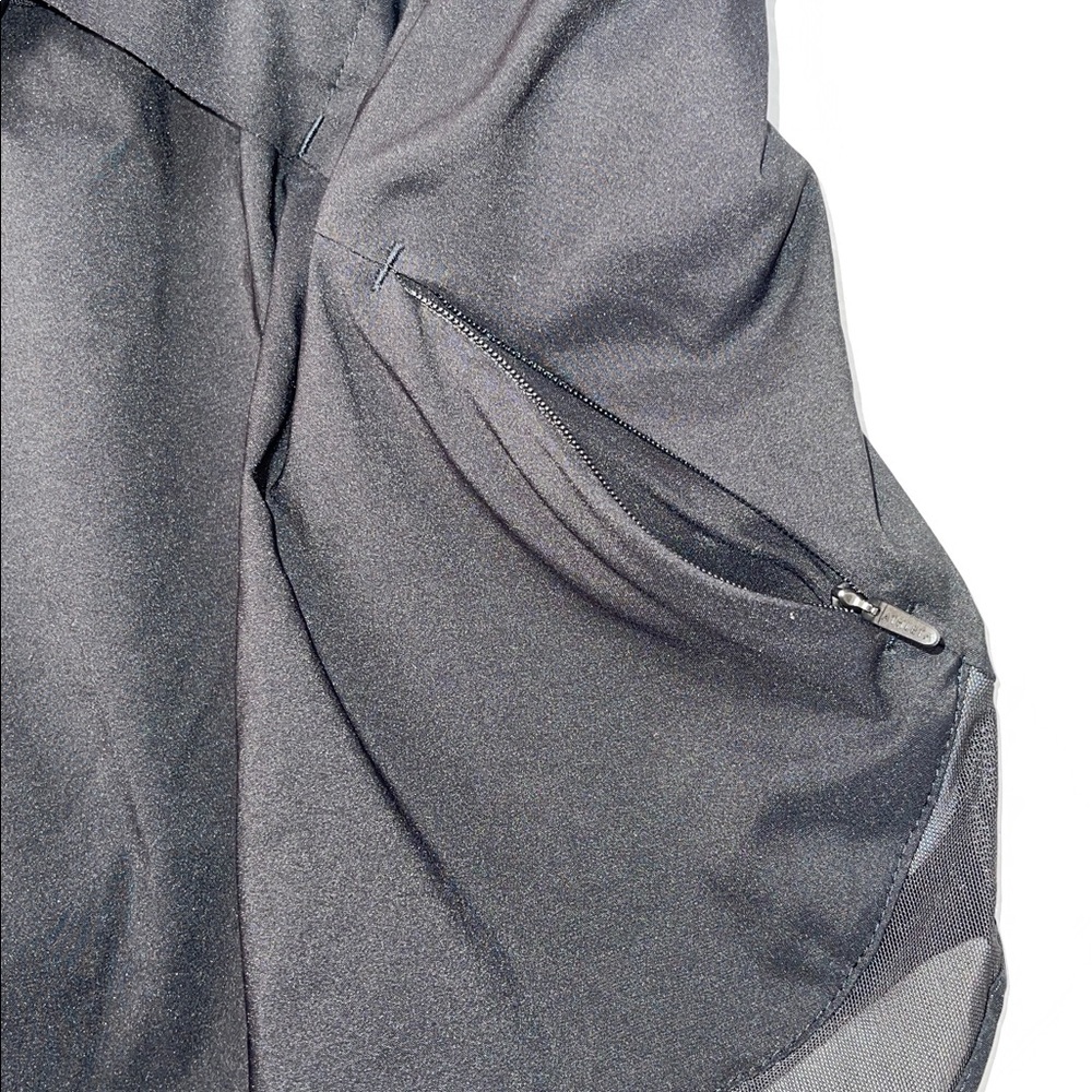 Athleta Mesh Racer Run Short 4" - Picture 3 of 6